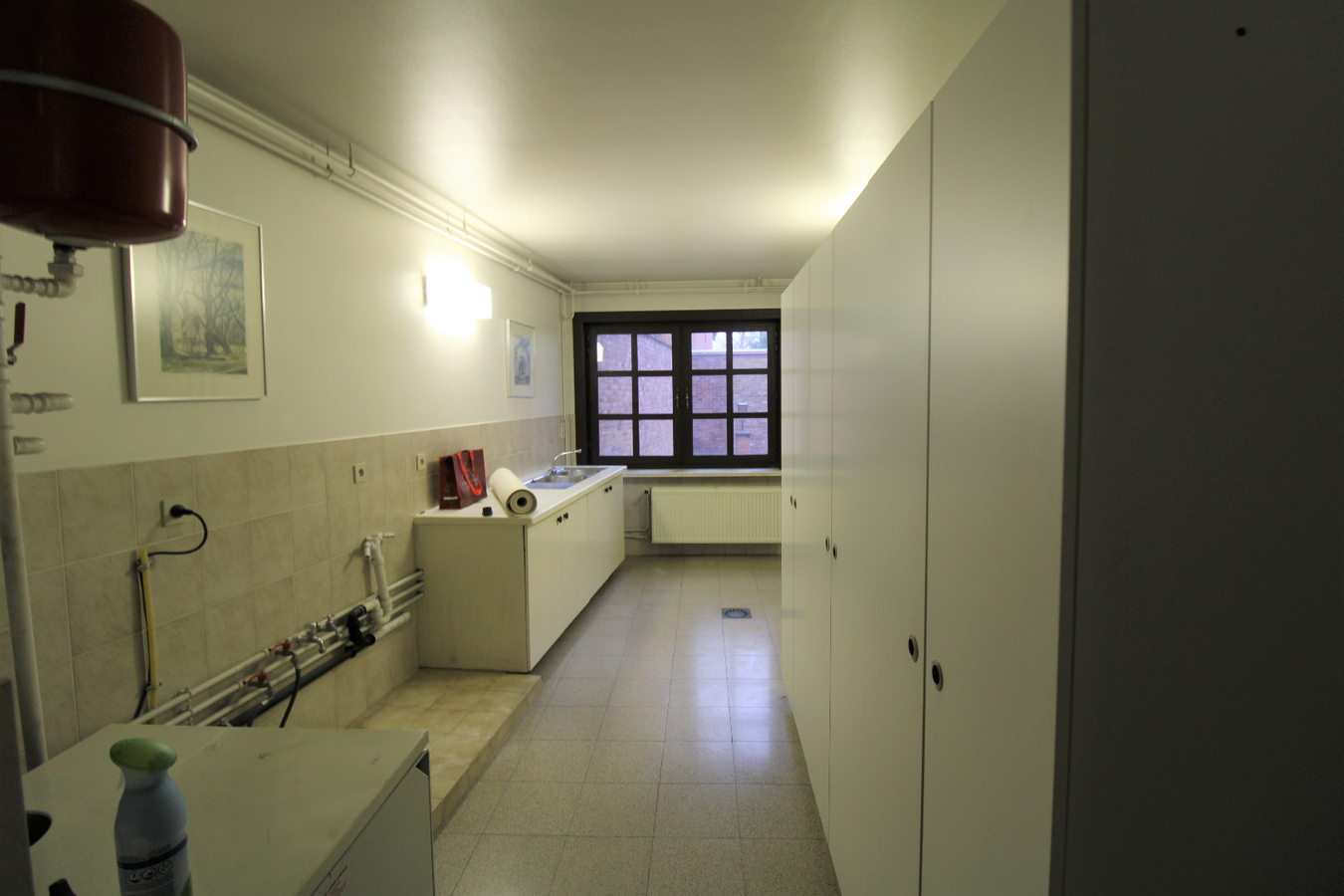 Prachtige bel-étagewoning in centrum Roeselare met 3 slaapkamers en garage 