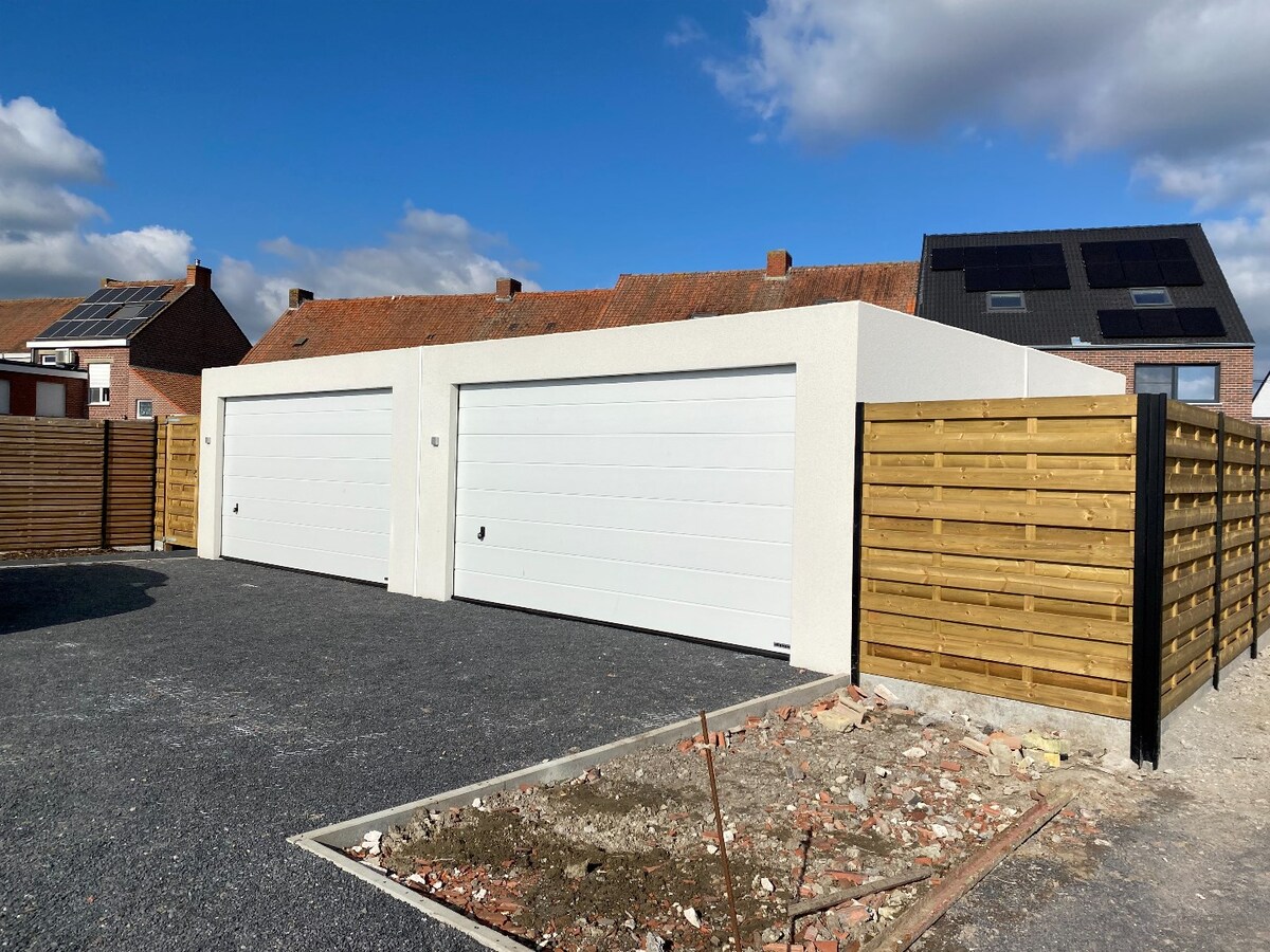 Energiezuinige nieuwbouwwoning met 4 slaapkamers te Brielen 