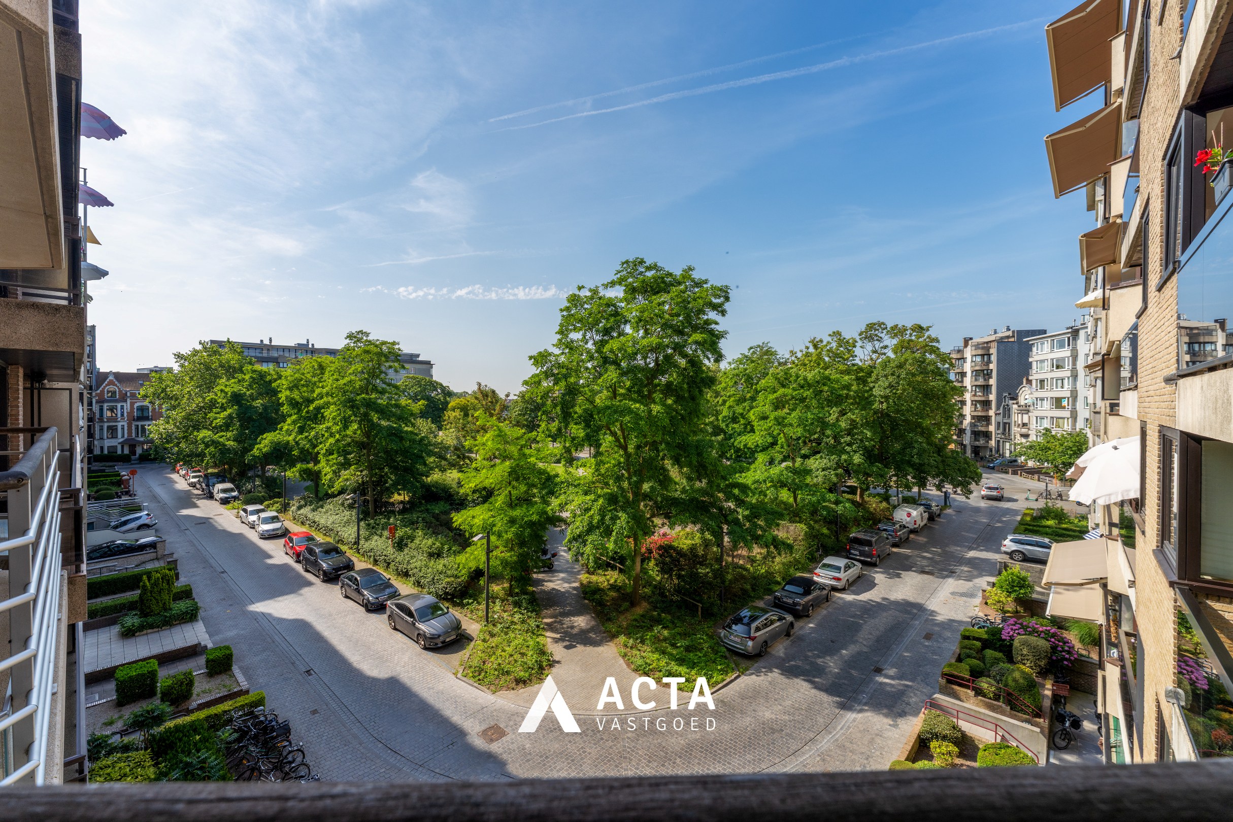 Ruim 3-slaapkamerappartement met zonneterrassen 