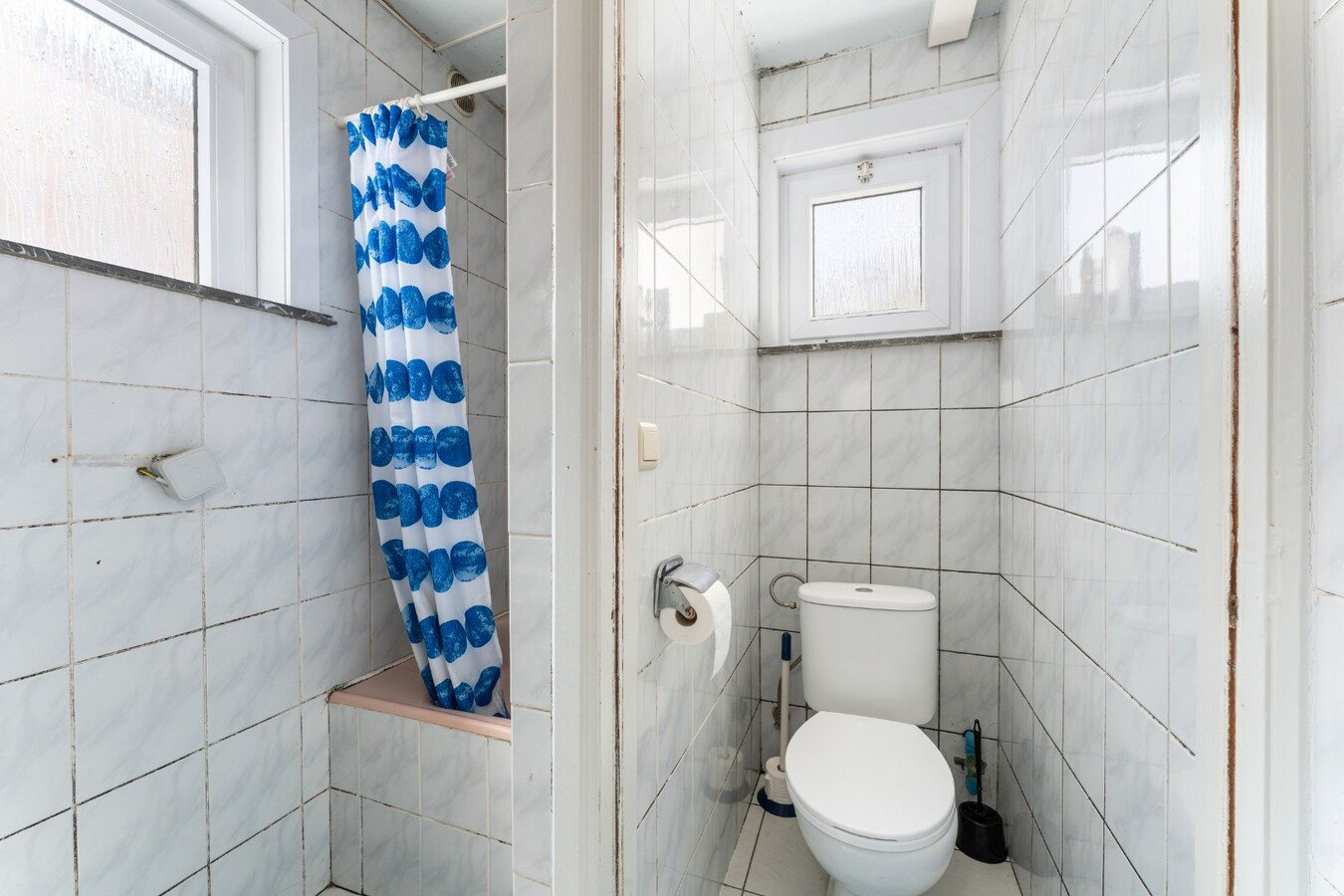 Centrale rijwoning met drie slaapkamers en terras in hartje Roeselare 