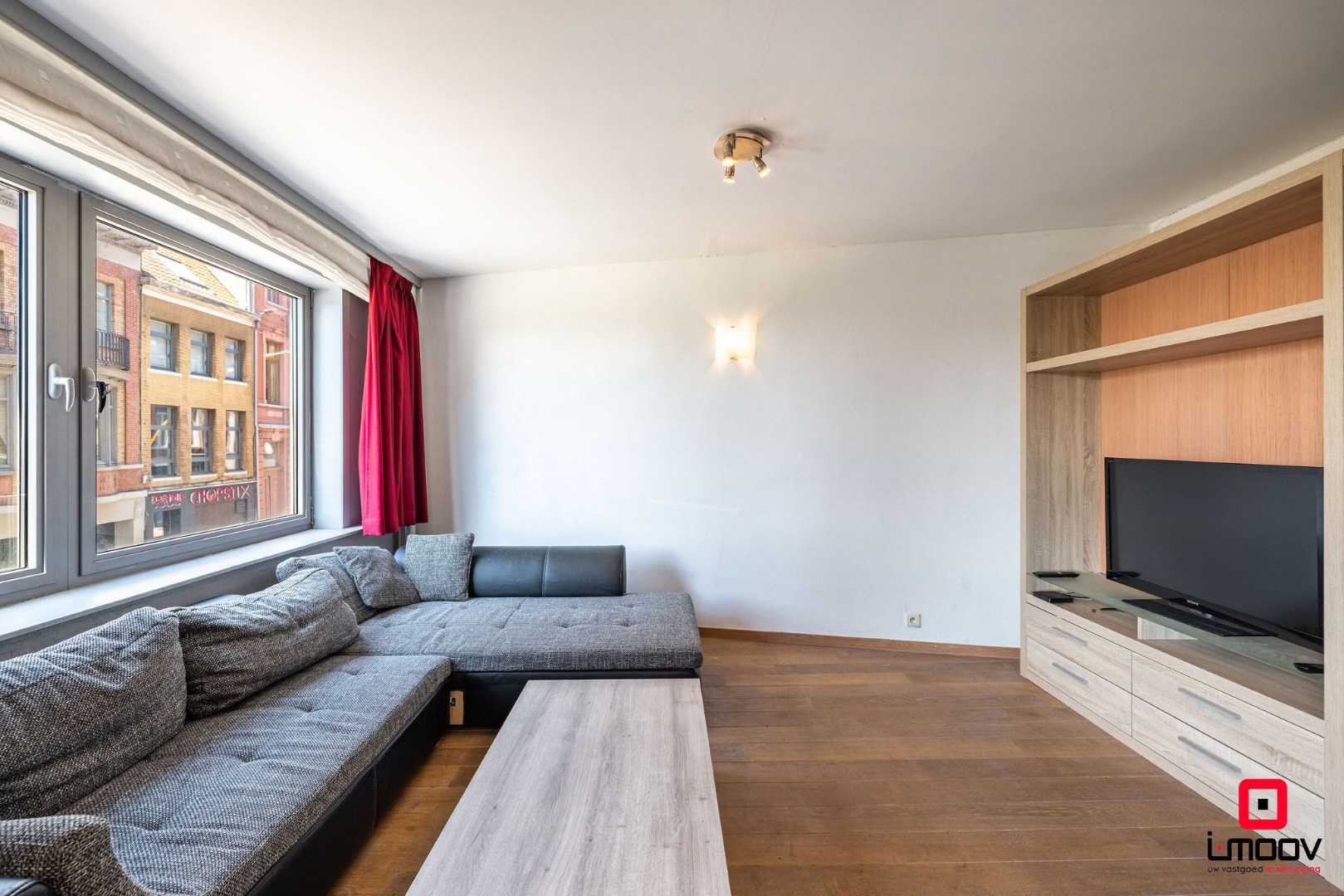 Instapklaar appartement met 2 slaapkamers, 2 badkamers en terras in hartje Gent 