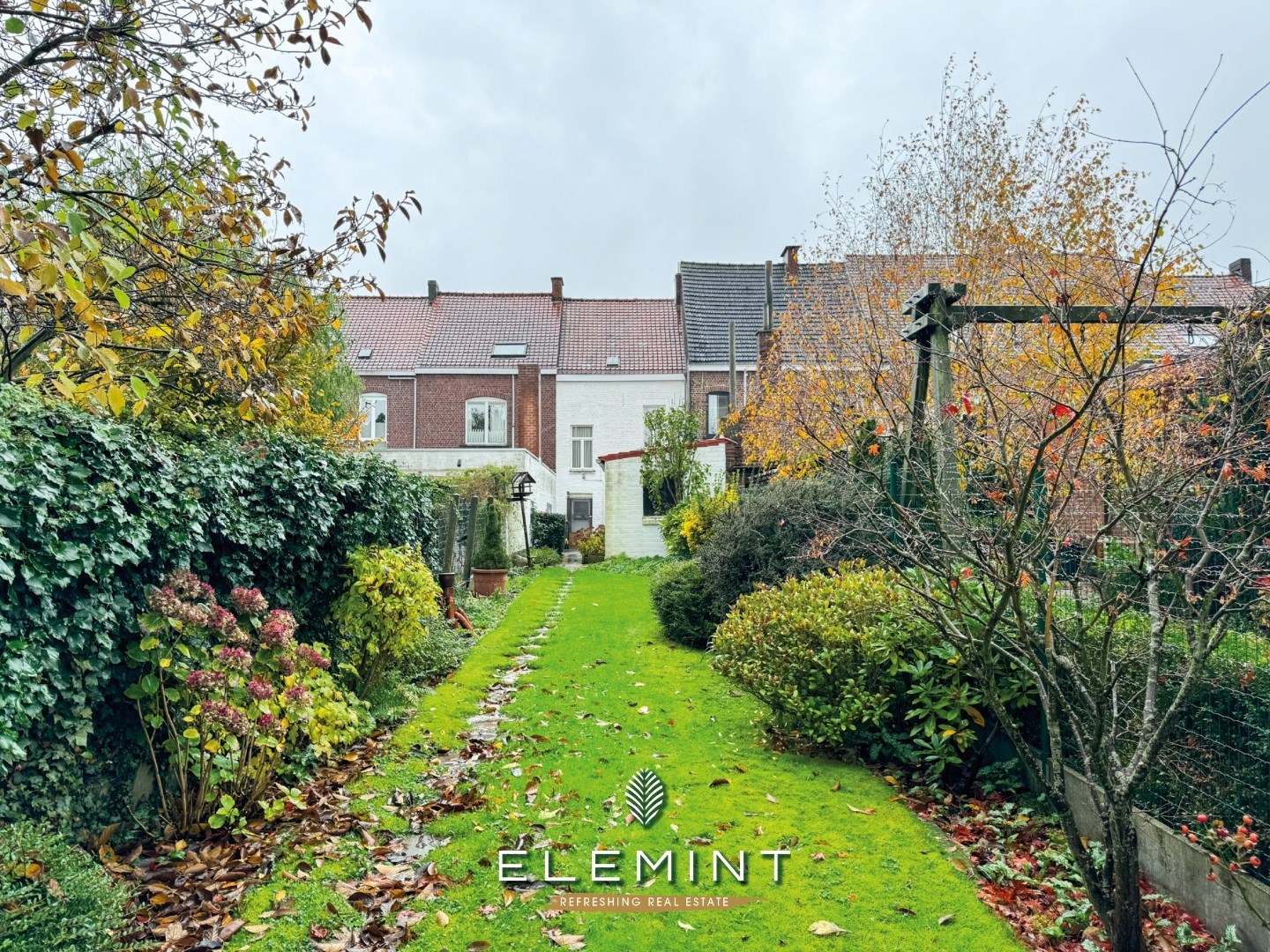 Te renoveren woning in het centrum van Heule op een perceel van 290 m² 