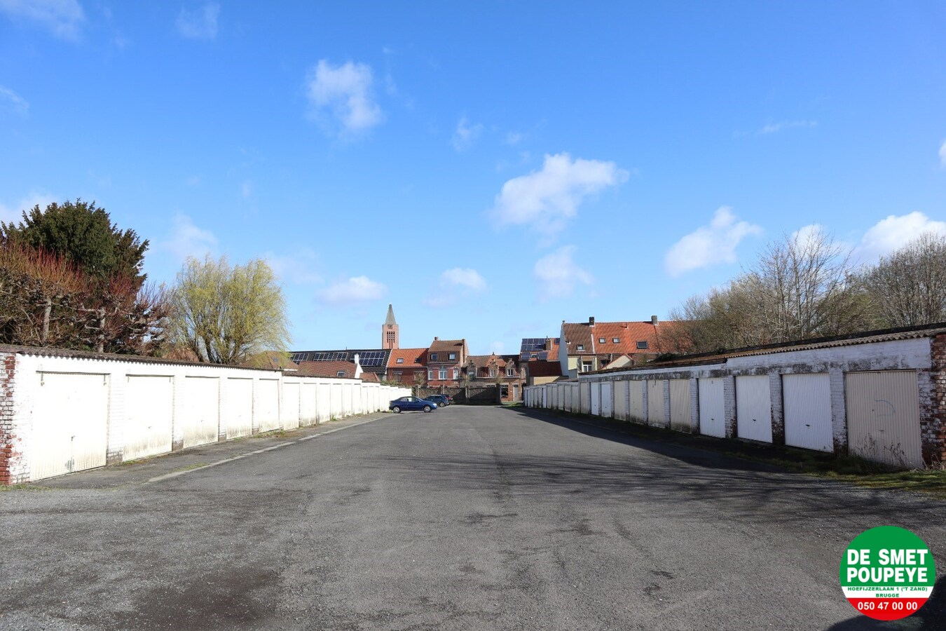 Ruime garagebox te huur in Brugge 