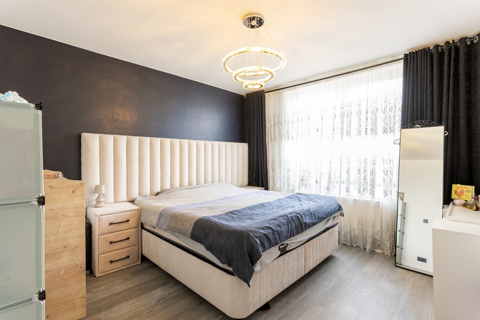 Instapklare woning met 3 slpk. , tuin en terras te Lembeek 