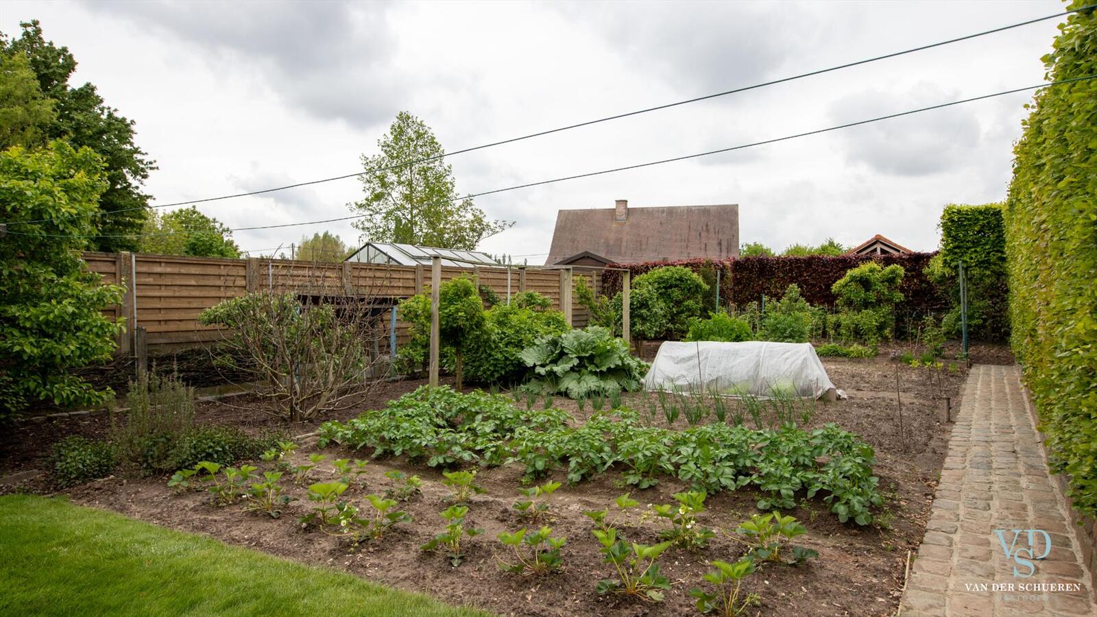 Zeer energiezuinige villa met unieke ligging (Kruisembos). 