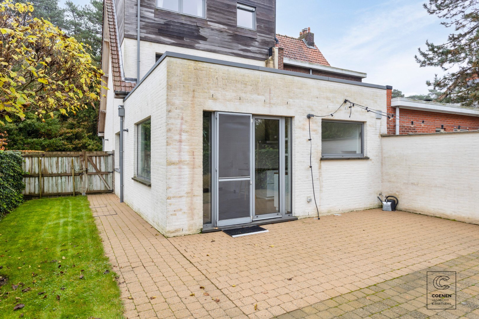 Gerenoveerde HOB te huur met 3 à 4 slaapkamer op een TOPlocatie te Schilde! 