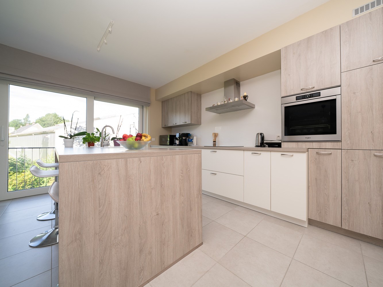 Prachtig nieuwbouwappartement met 2 kamers en garagebox 