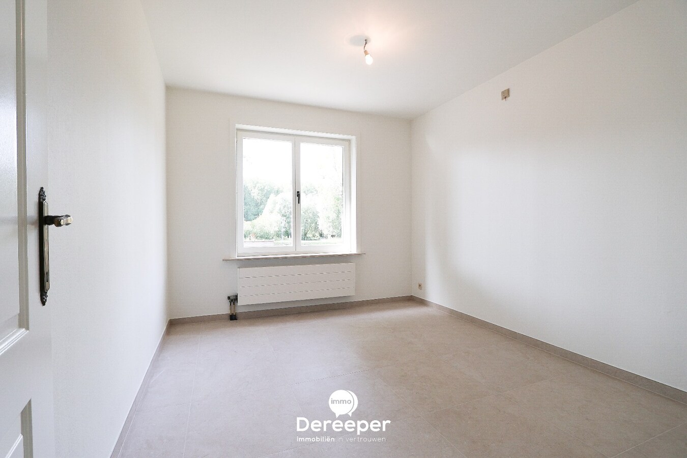 Prachtig gerenoveerd appartement op toplocatie in Assebroek 