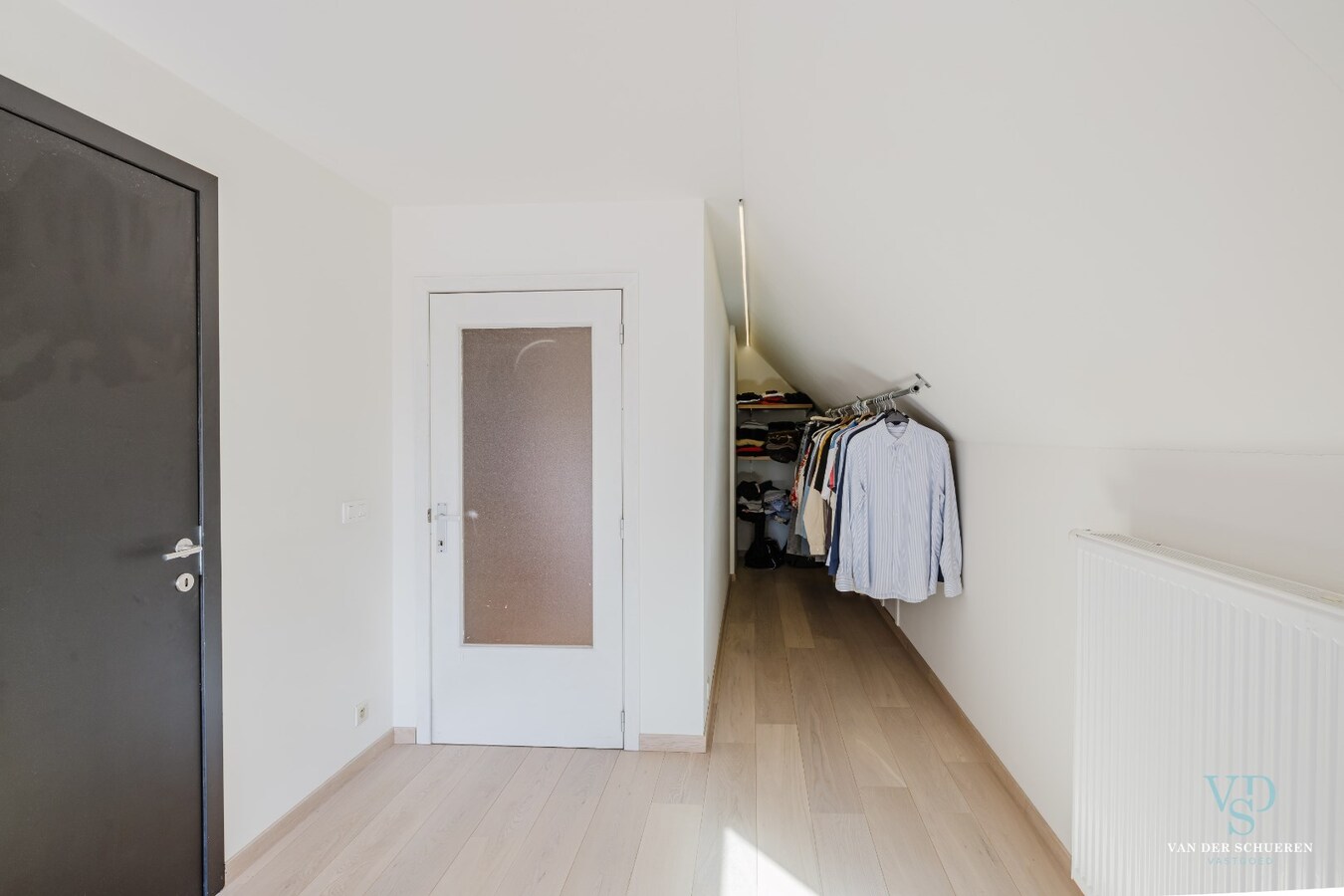 Bijzonder ruime (446m²), tijdloze villa 