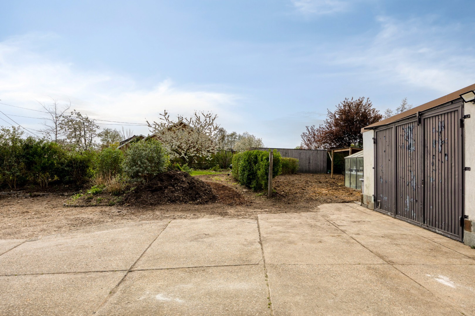 Open bebouwing op unieke locatie in Lubbeek met veel mogelijkheden  – EPC 567 kWh/m² - bewoonbare opp. 144 m² 