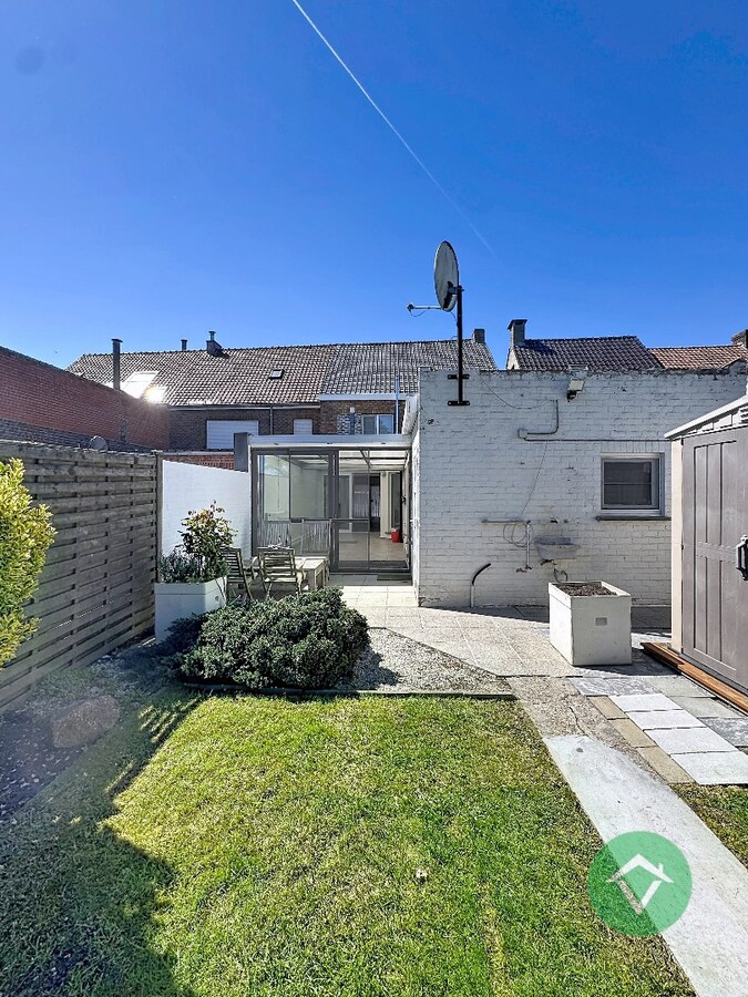 Instapklare woning met 3 slaapkamers en tuin te Eernegem 