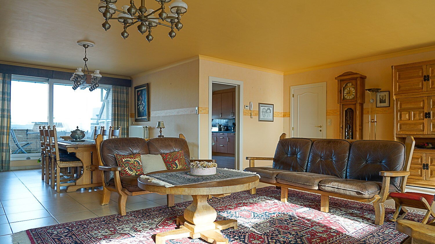 Ruim appartement met 3 slaapkamers 