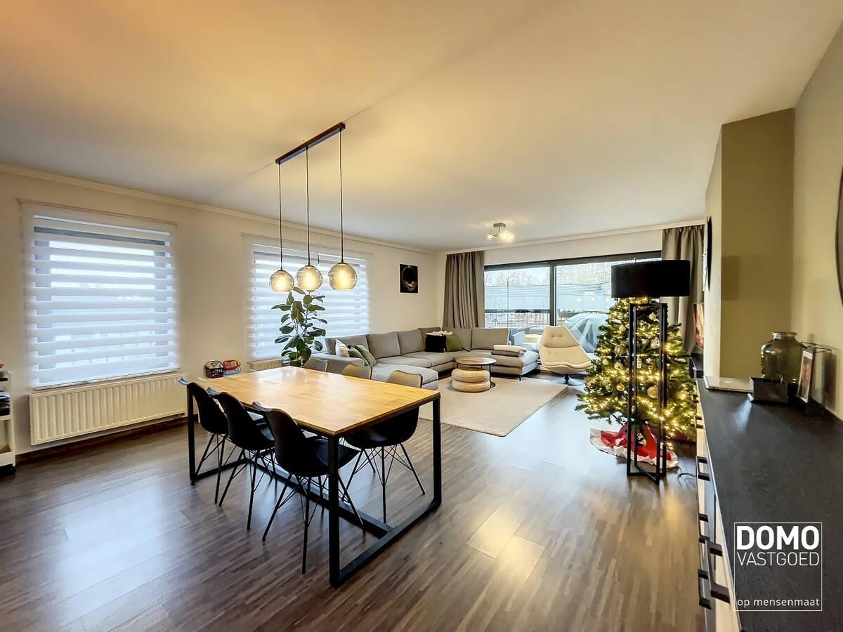 Appartement met ondergrondse parkeerplaats te Kuringen 