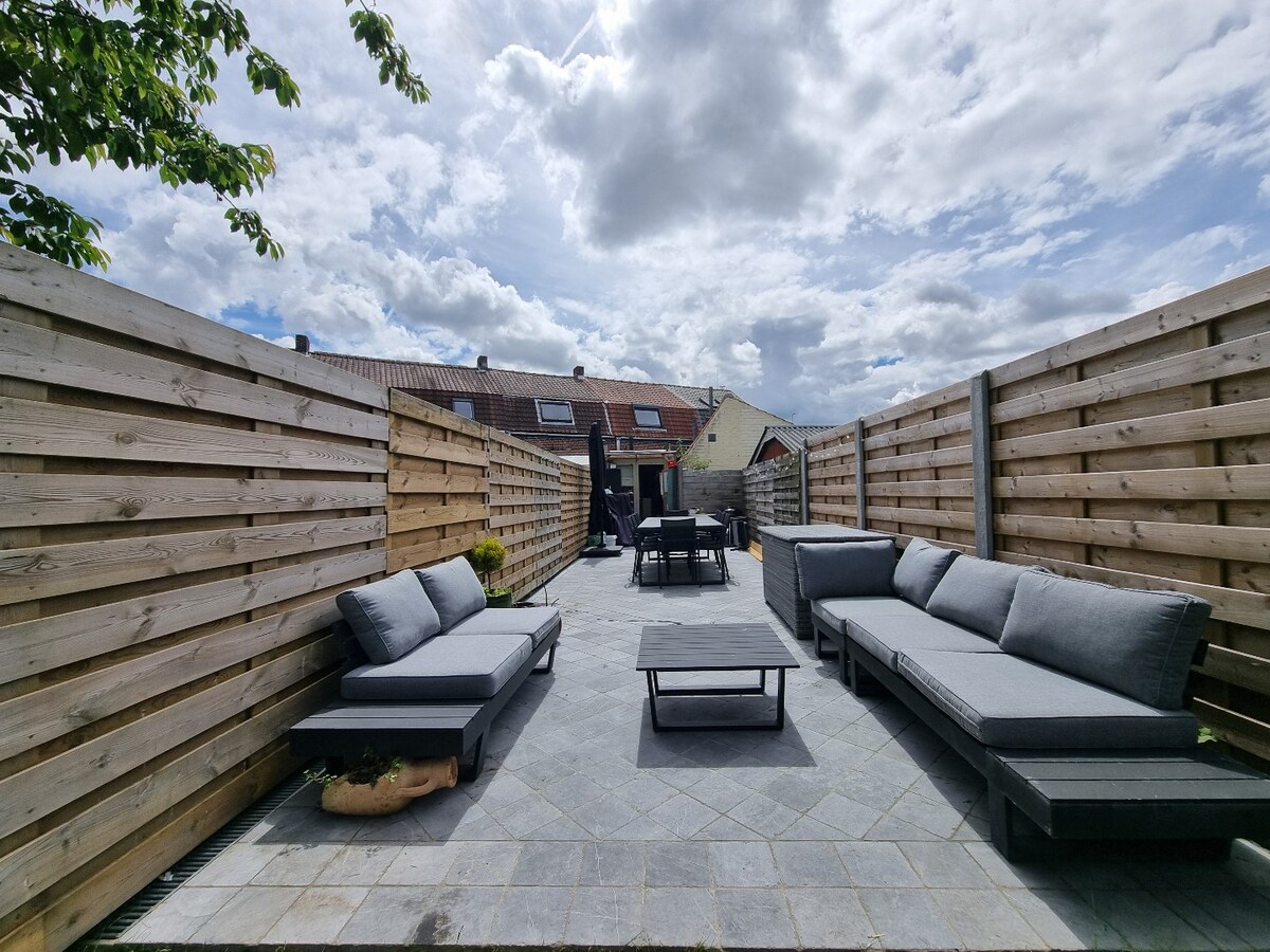 Toffe woning met zeer diepe tuin (467m²) te Koolkerke 