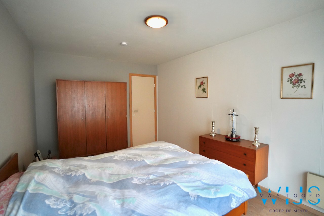 Praktisch appartement met 2 slaapkamers in hartje Evergem ! 