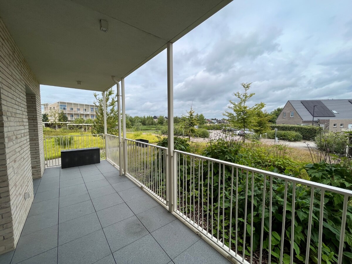 Luxueus appartement in het groene Eke-Nazareth 