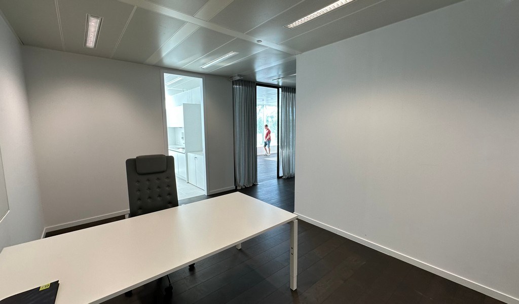 Stijlvolle full service kantoren in 3 Square  in Zwijnaarde