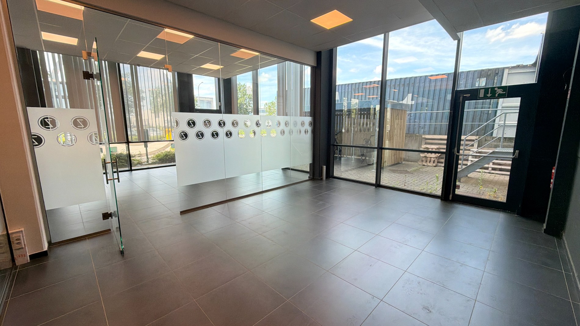 Kantoren te huur op zichtlocatie langs N16 in Bornem