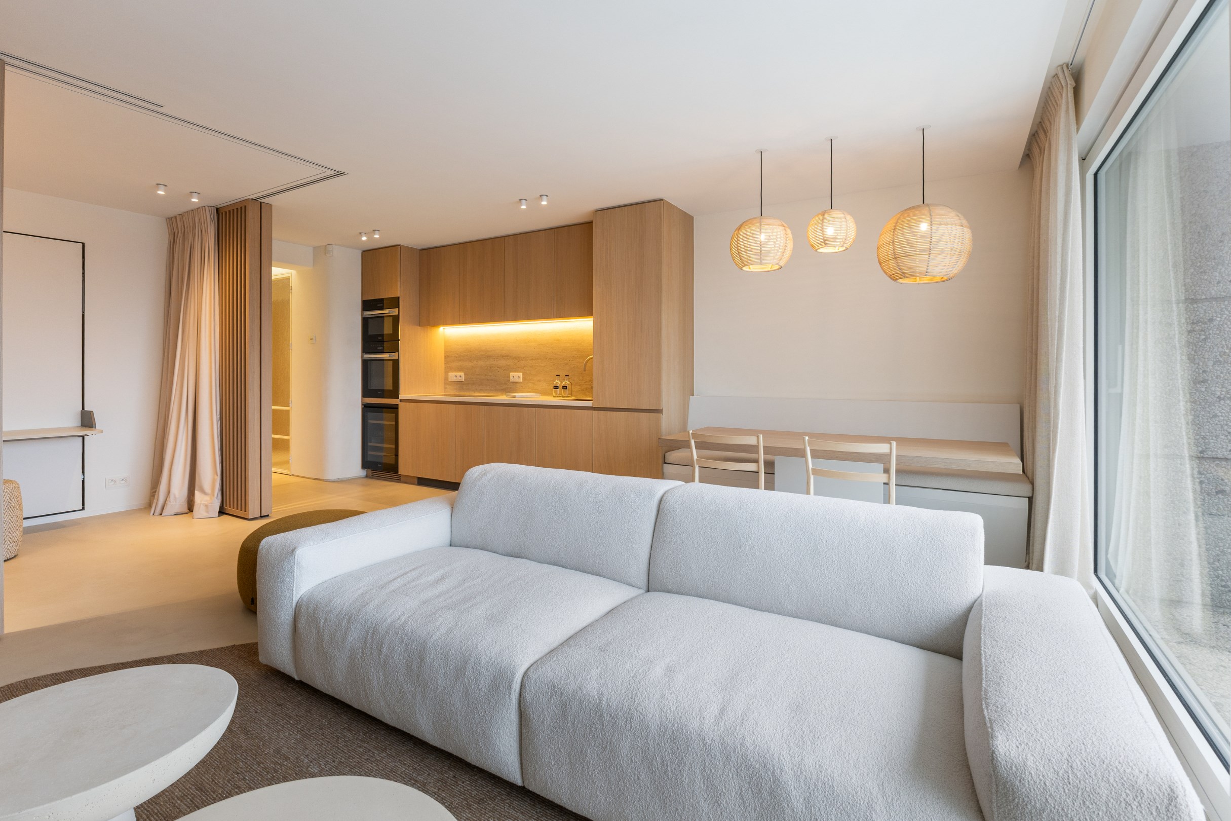 Charmant en instapklaar appartement te koop in Knokke op een toplocatie nabij de zeedijk, Kustlaan en Place m’as-tu vu. 