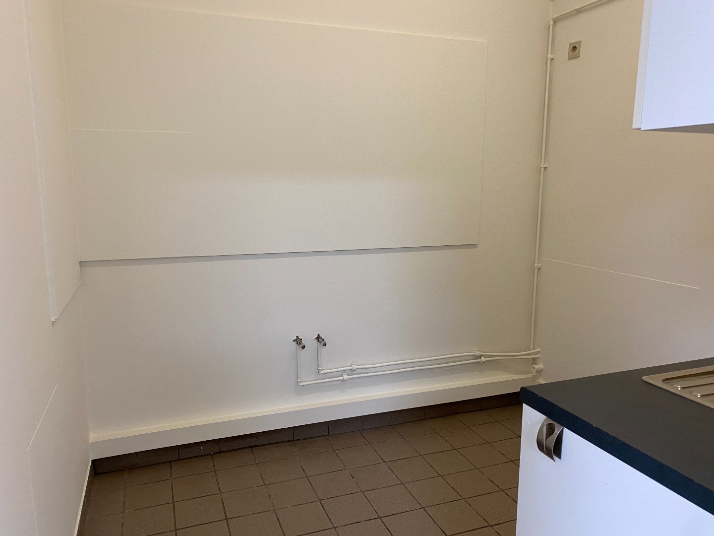 Commercieel handelspand op de Grote Steenweg te Olsene 