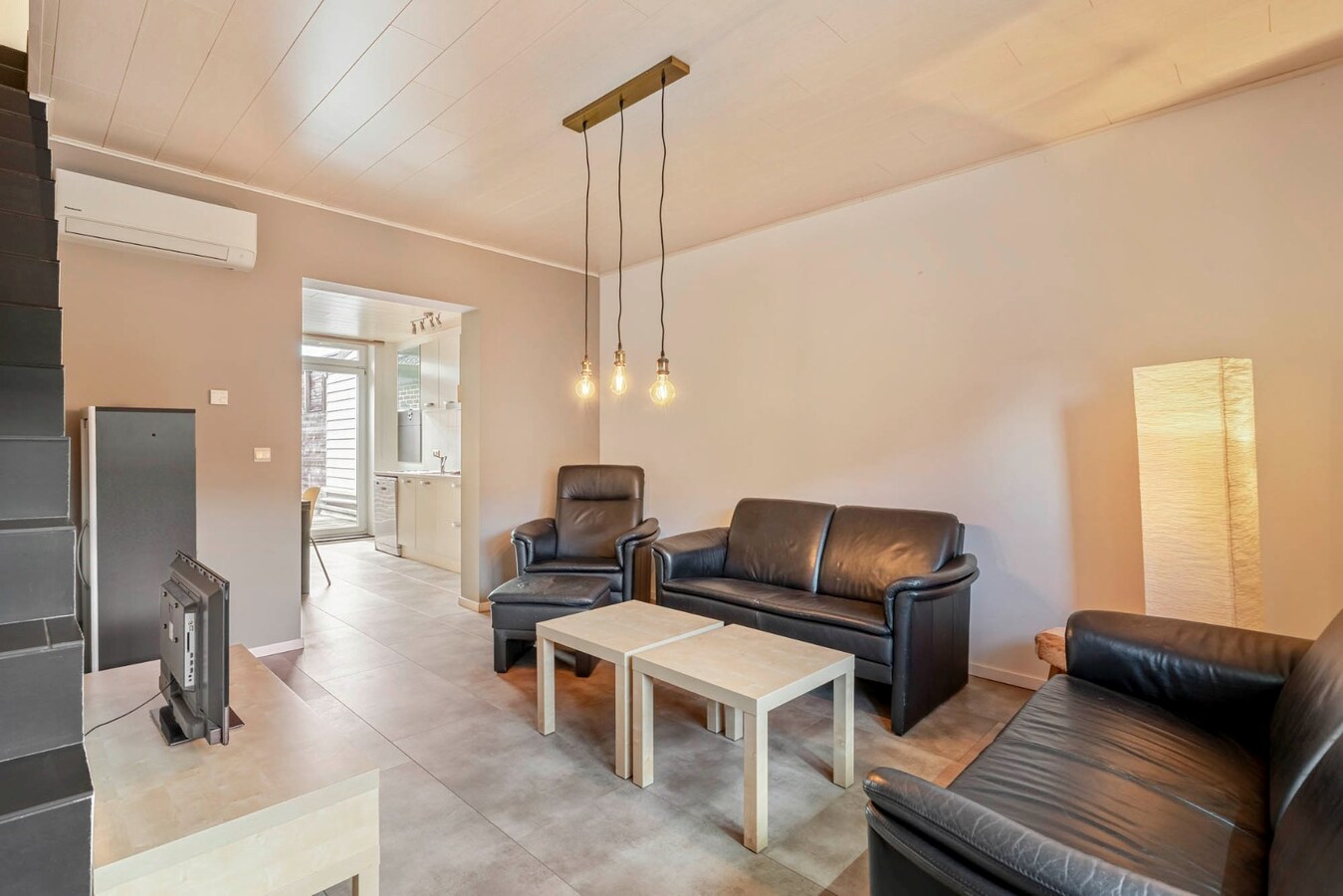 Energiezuinig 1-slaapkamerappartement met private toegang en knusse patio, centrum  Opglabbeek - interessante investeringsopportuniteit. 