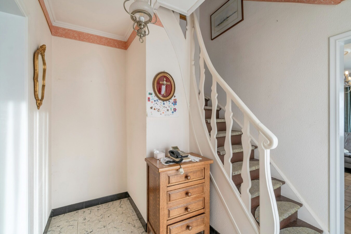 Te renoveren woning op ideale locatie 