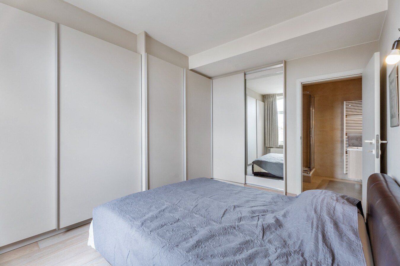 Uniek triplex met zonneterras van 75 m² in hartje Ieper 