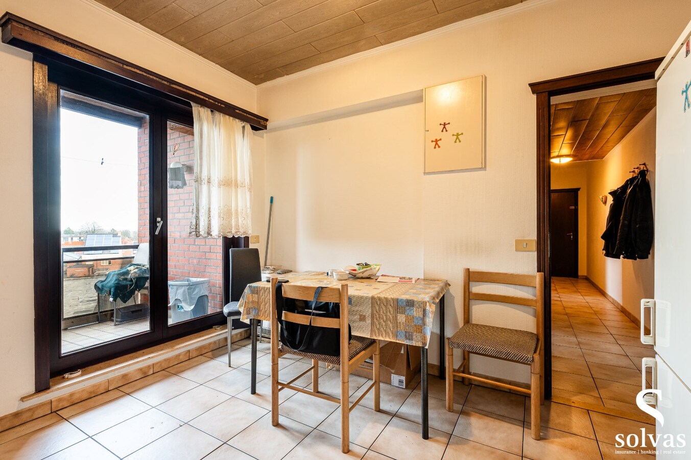 Gezellig twee slaapkamer appartement mét garage op toplocatie te centrum Aalter 