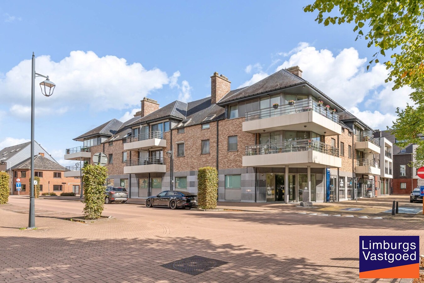 Energiezuinig 3 slpk app, 106m² + 2 terrassen, dubbele kelder + garagebox; Centrum 