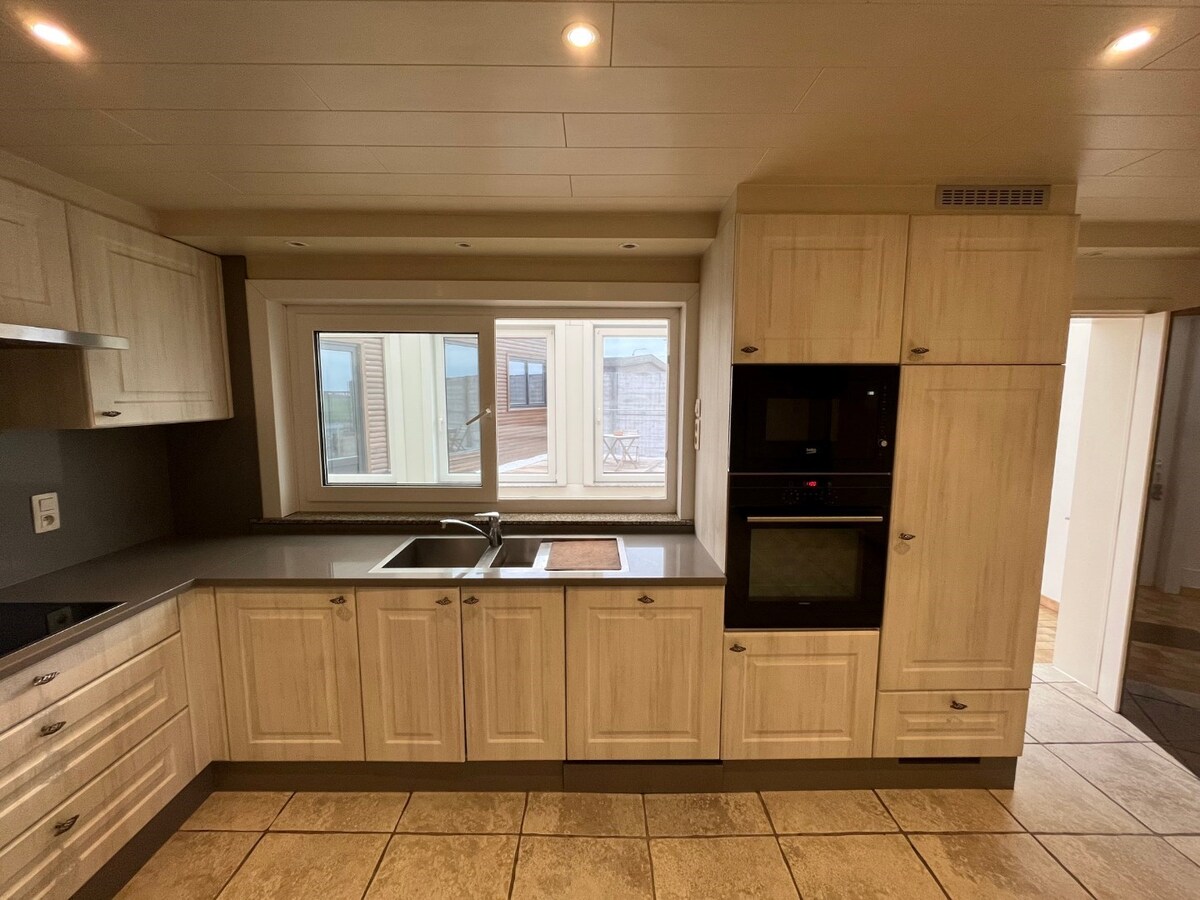 Ruime Half Open Bebouwing 