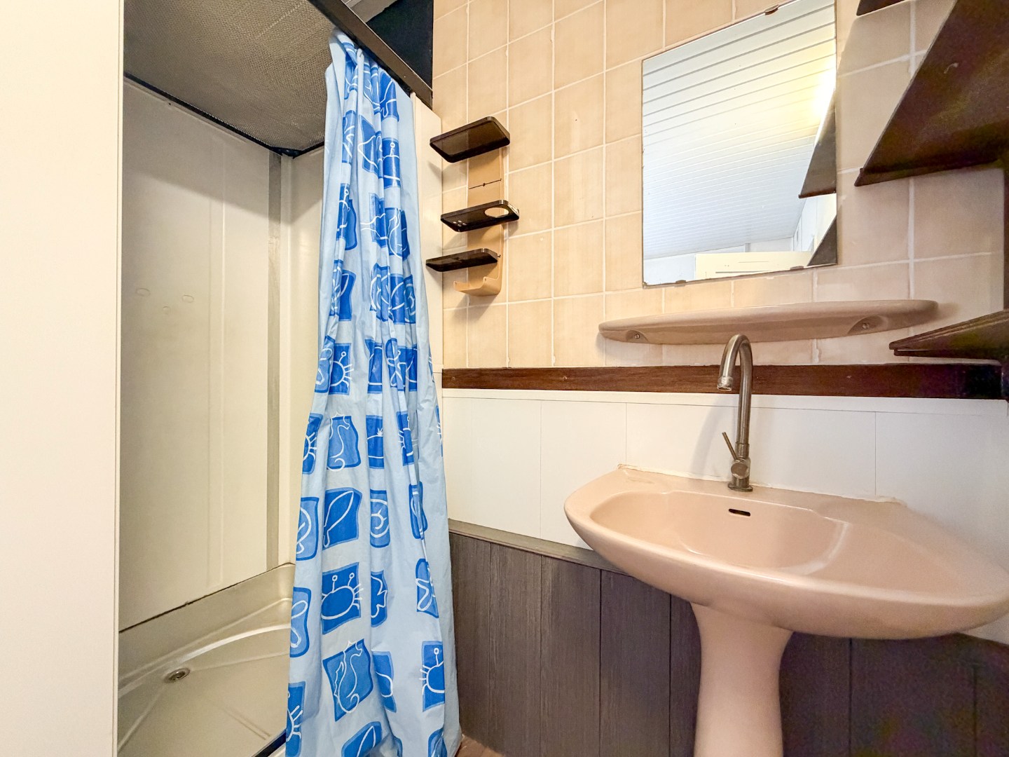 Ruime tussenwoning (211 m²) met zonnige koer, 3 slpk, Torhout 