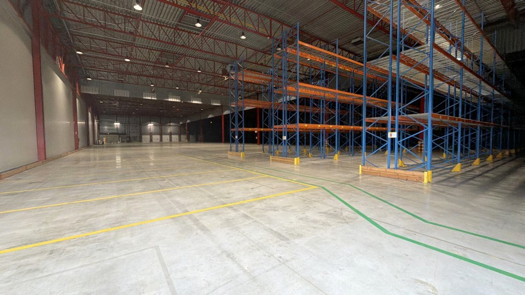 Logistiek gebouw te huur in industriezone Mechelen-Noord
