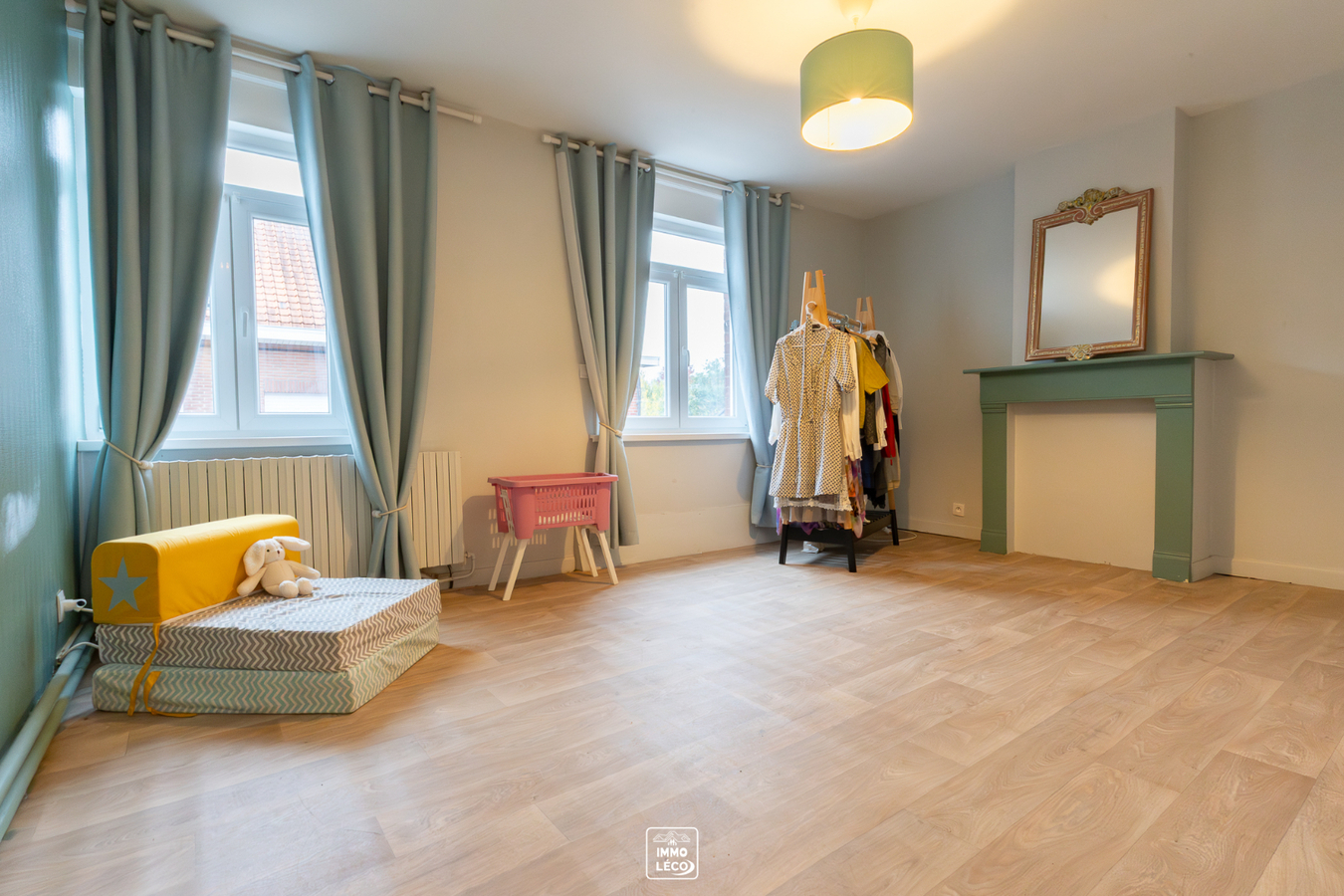 Maison saine &amp; rénovée avec jardin, idéalement située, COUP DE COEUR ! 