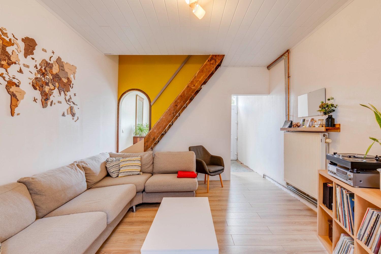 Hippe, instapklare woning met tuin te Ledeberg 