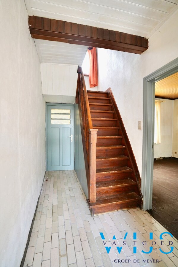 Interessant renovatieproject in hartje Assenede ! 