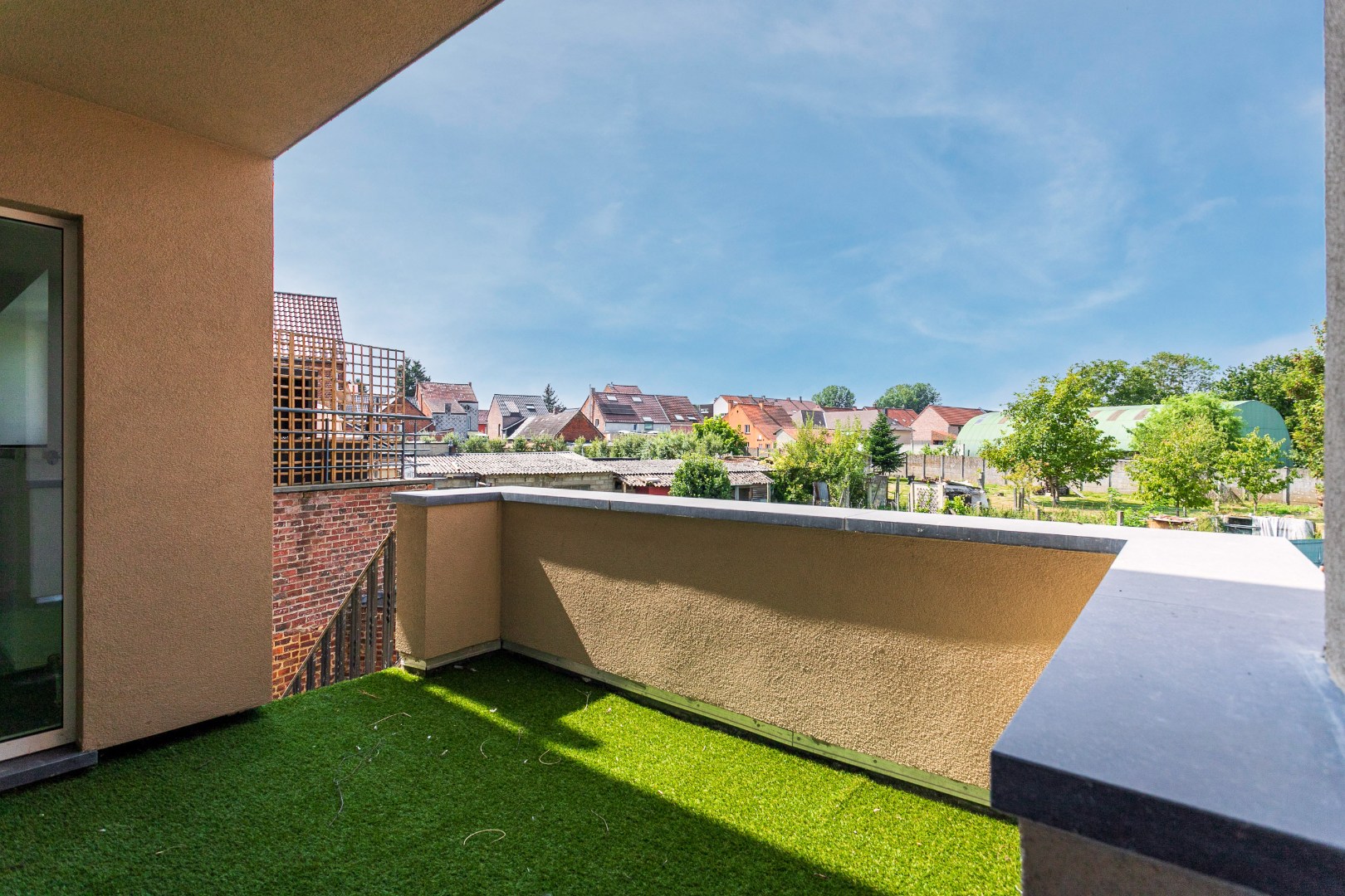 Instapklare woning (EPC:B) met 3 slpk, tuin en garage 