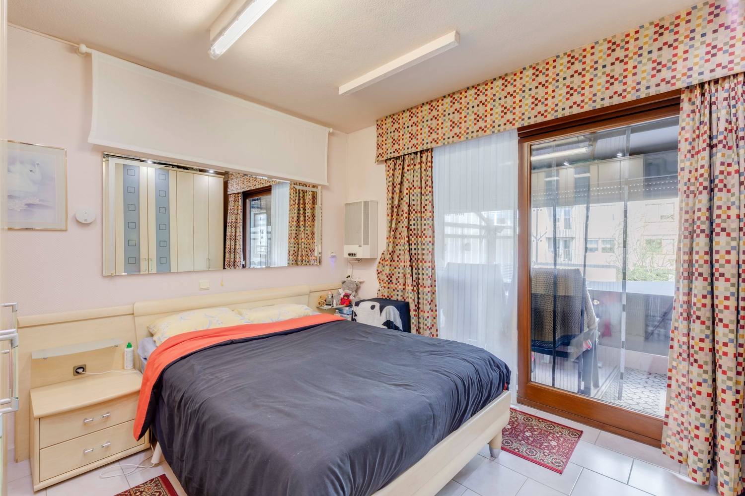 Woning bestaand uit 3 entiteiten: 2 app en 1 studio 