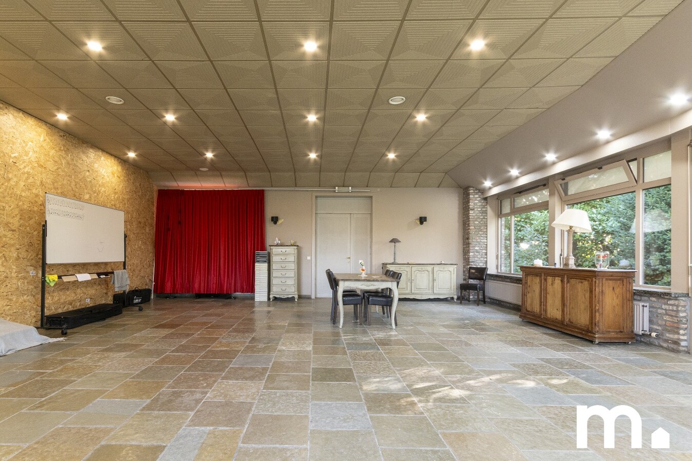 Uniek landhuis in Kruiseke te koop ! 