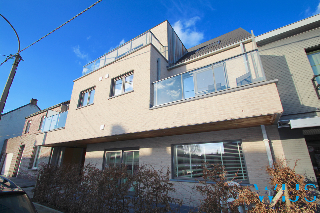 Verhuurd appartement - Oosteeklo