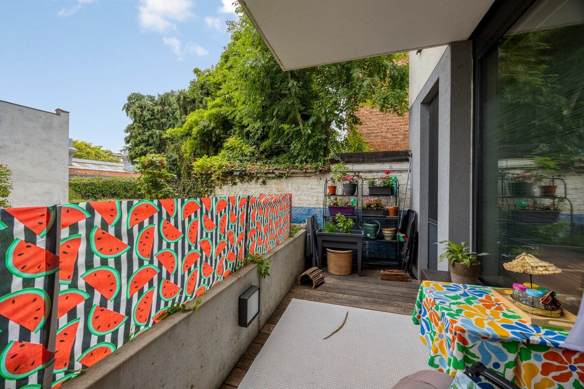 Modern appartement met terras in Evere - label B+ 