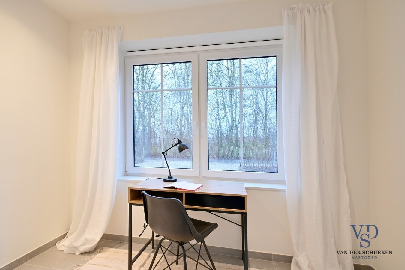 Uitzonderlijke BEN-woning nabij Tiegembos. 