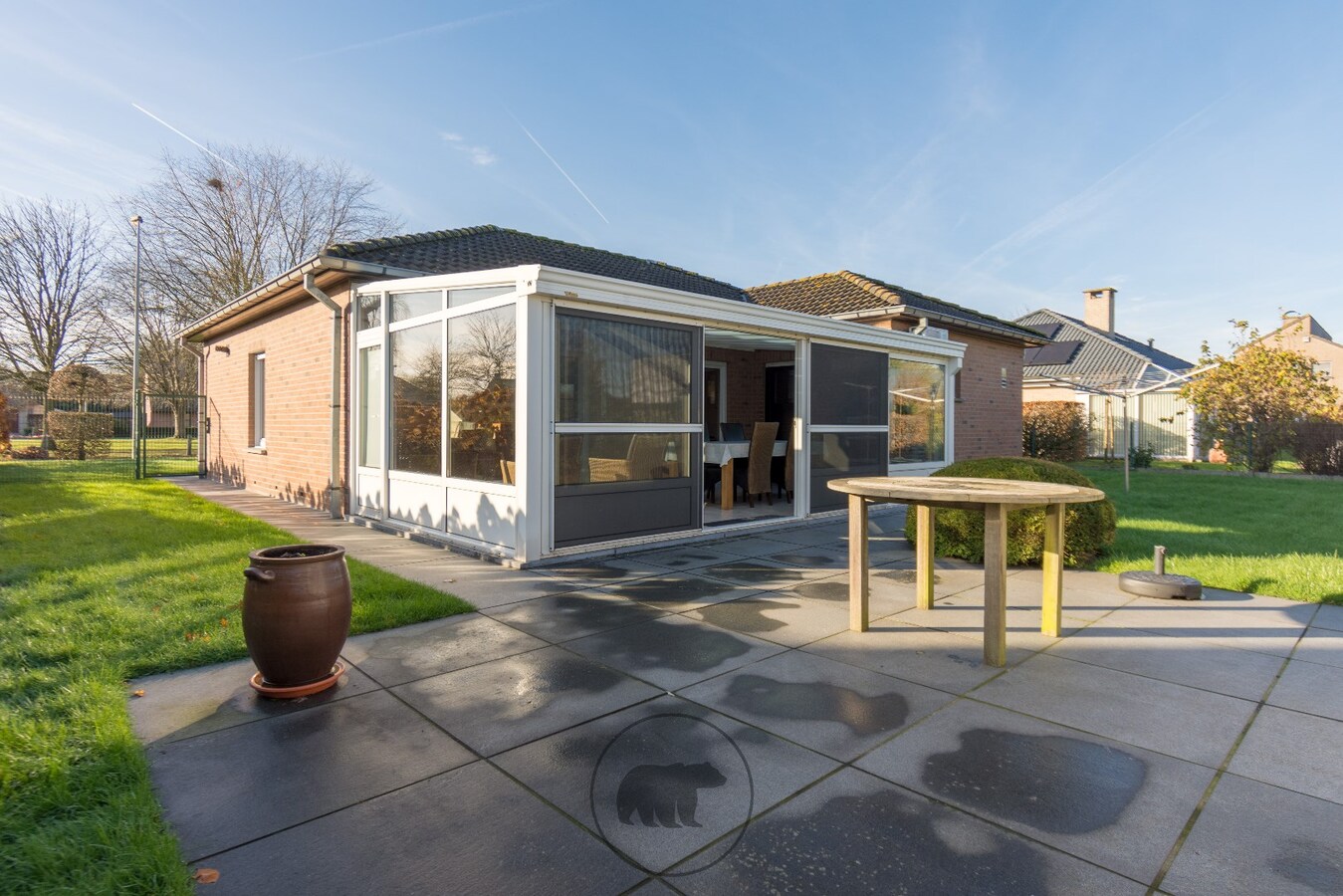 Perfect onderhouden bungalow op sublieme ligging te Lochristi 