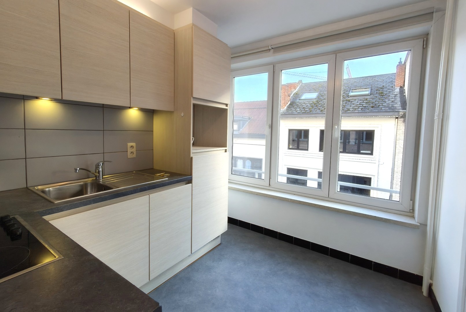 APPARTEMENT IN HET CENTRUM VAN HASSELT 