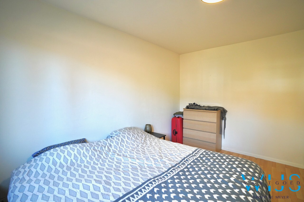 Gelijkvloers tweeslaapkamer appartement in hartje Ertvelde! 