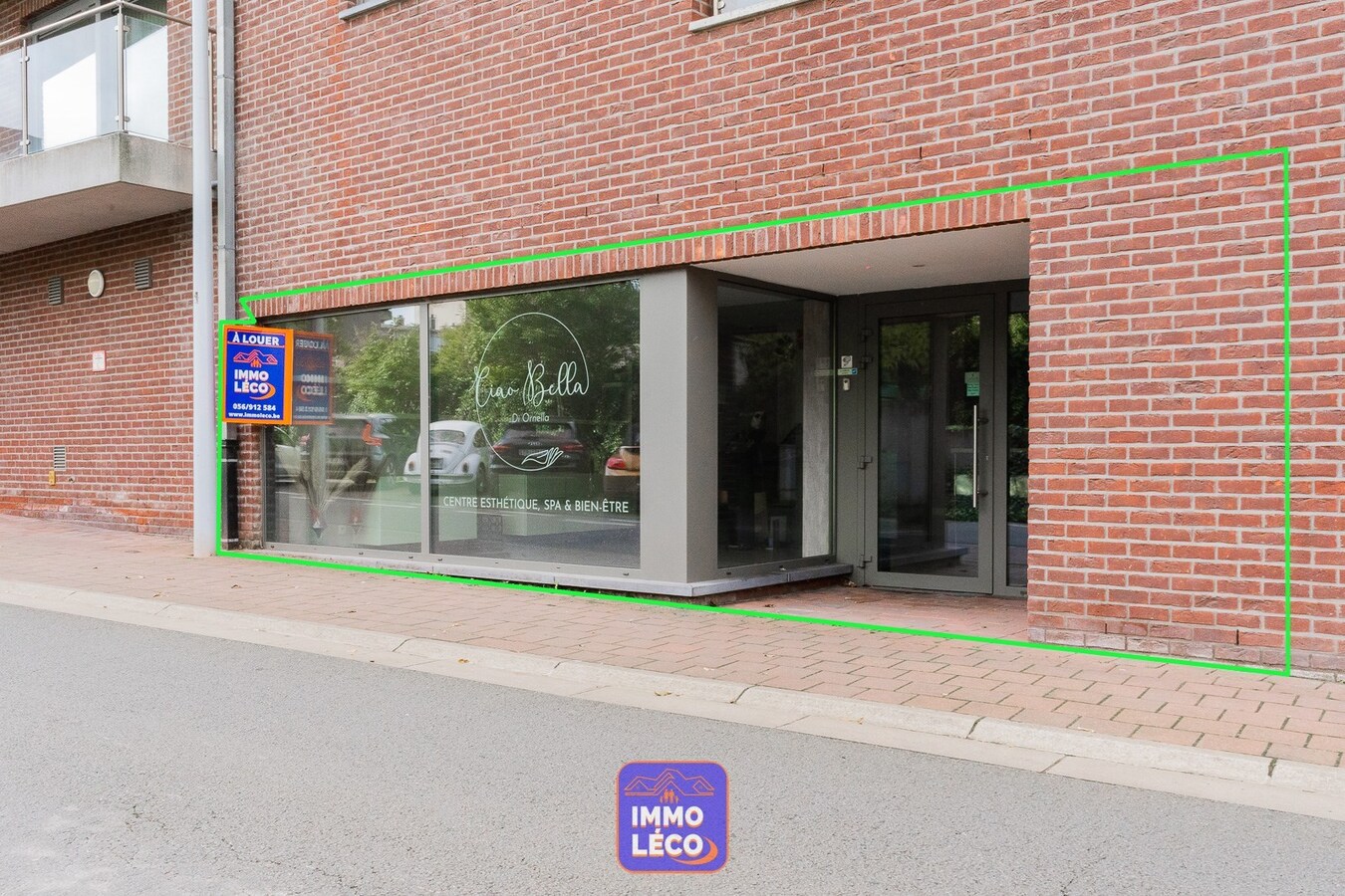 Superbe surface commerciale de +/- 110m² en plein centre-ville, nombreuses possibilités ! 