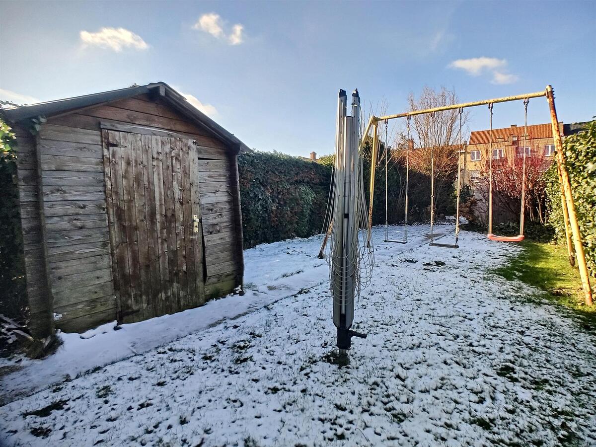Rustig gelegen, degelijke gezinswoning met grote tuin - Zeebrugge 