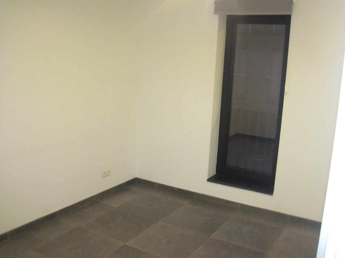 Modern, eigentijds BEN appartement . 