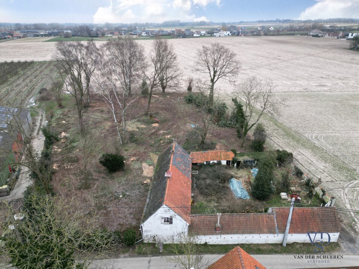 Hoeve op 3963 m² grond. 