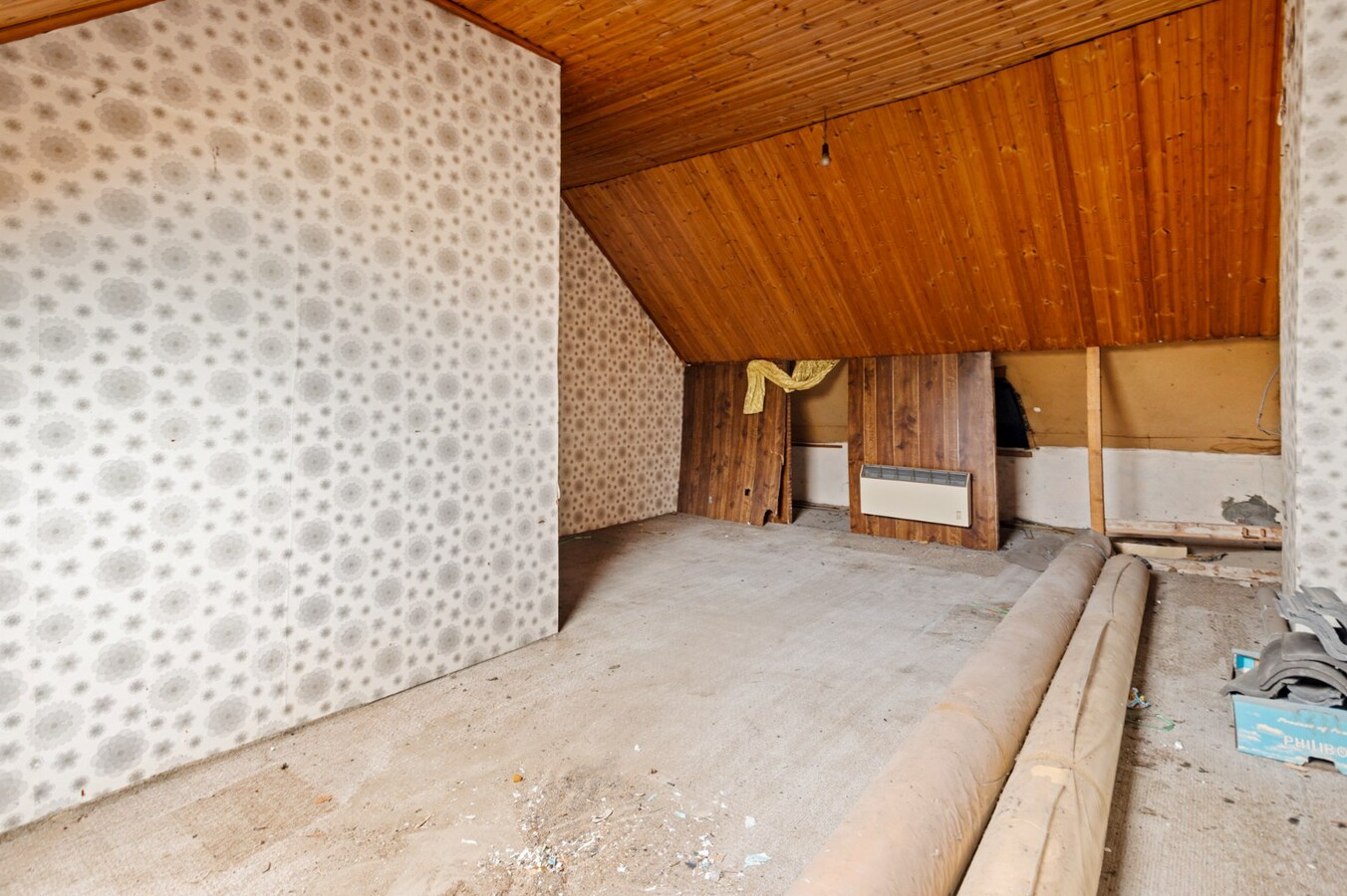 Te renoveren woning met 3 slpk en tuin te Boom! 