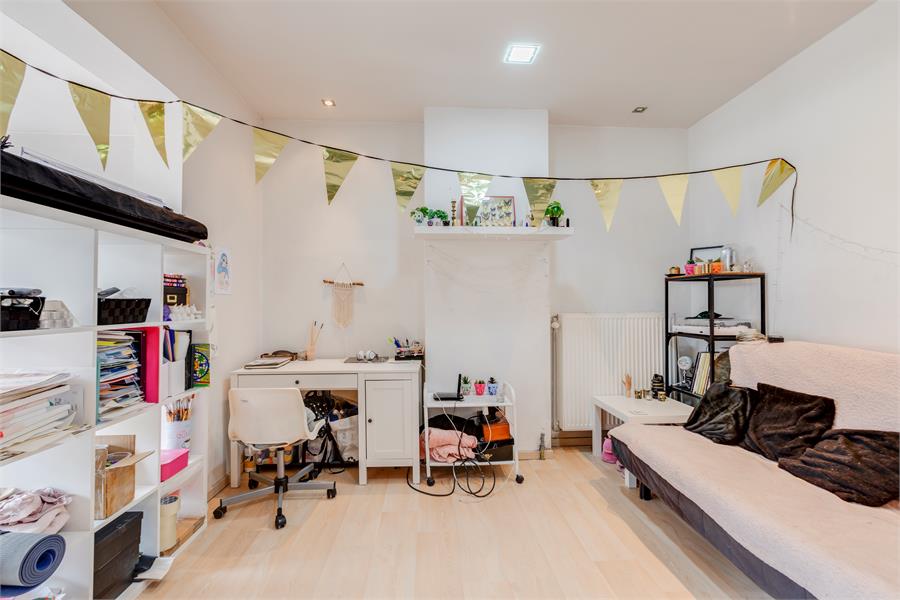 Interessante opbrengsteigendom met 16 entiteiten 